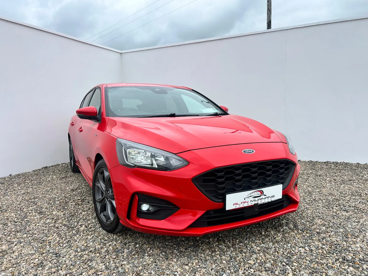 Ford Focus St-Line 2020*Mint condition* - Image 3