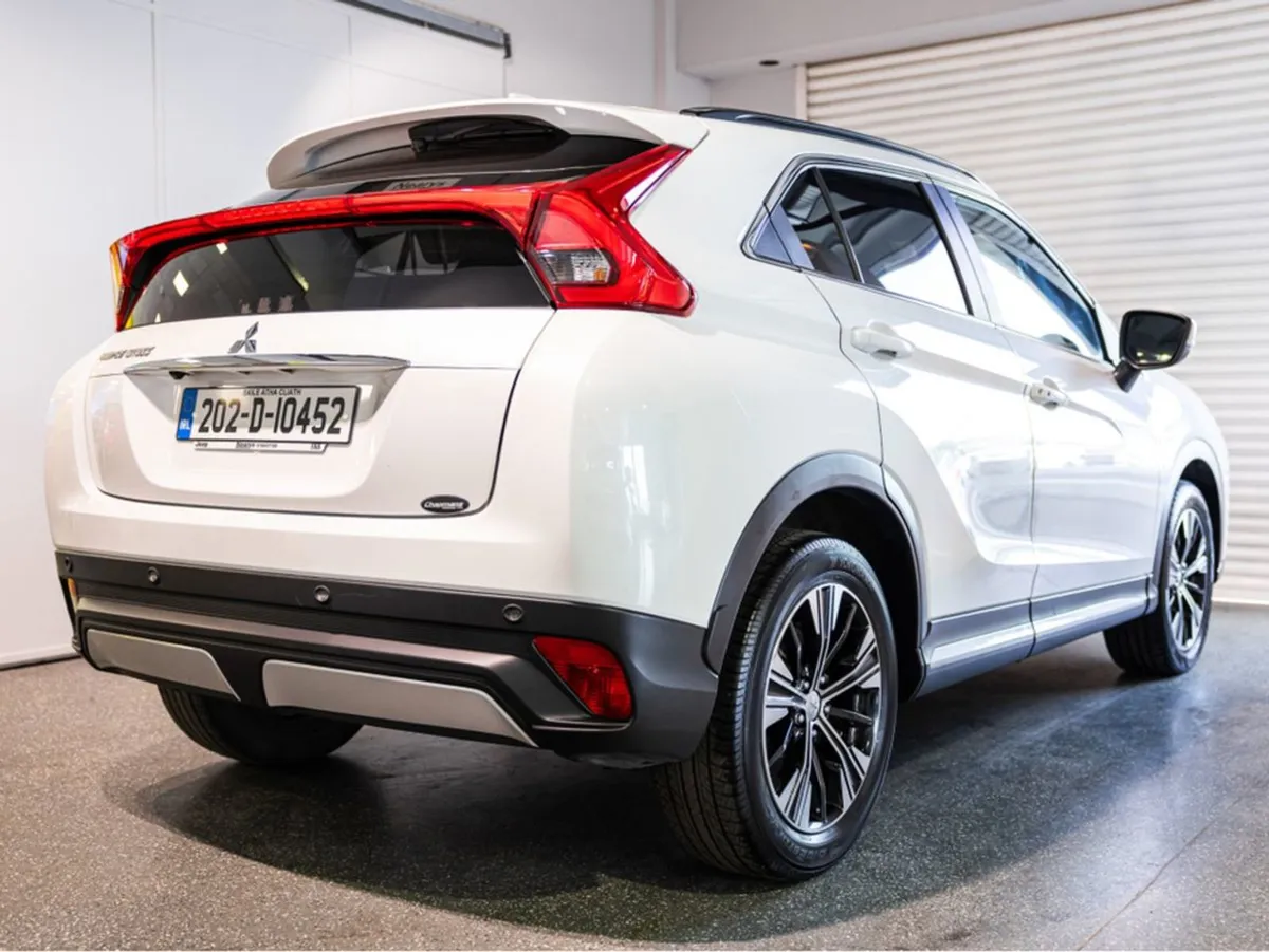 Mitsubishi ECLIPSE CROSS Ecli CR Inten Intense 6M - Image 4