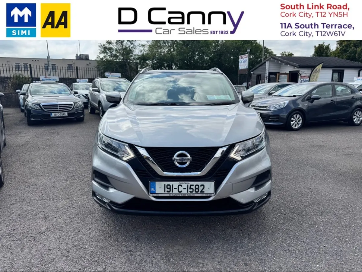 Nissan QASHQAI 1.2 SV 18 4DR - Image 2