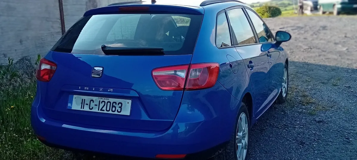 SEAT Ibiza 2011 - Image 2