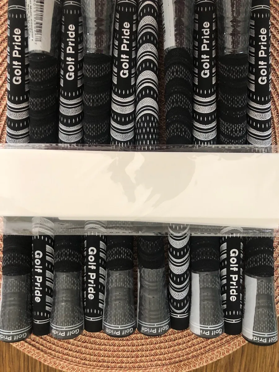 Set of 10 Golf Pride Mcc Grips & Tape - Image 1
