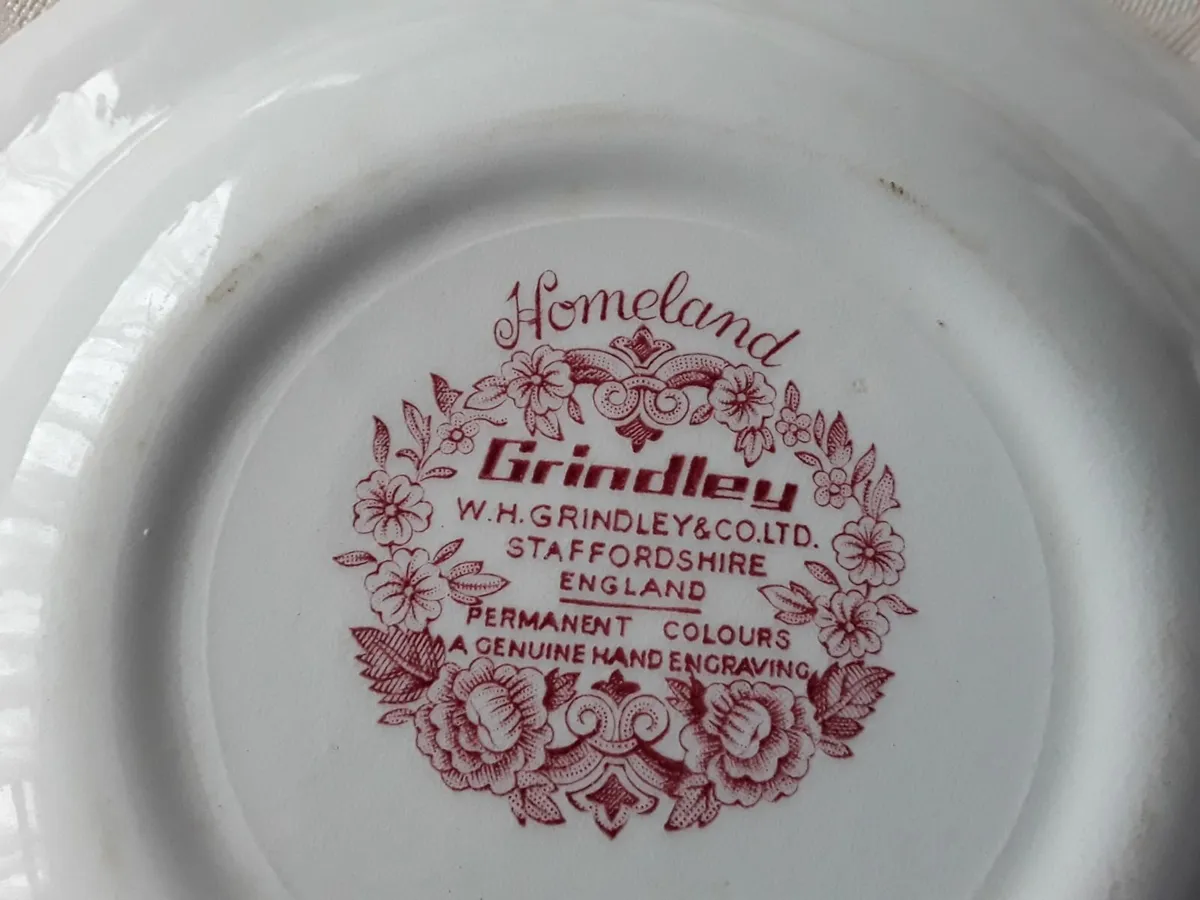 Sex lovely collectible vintage soup or stew bowls - Image 4