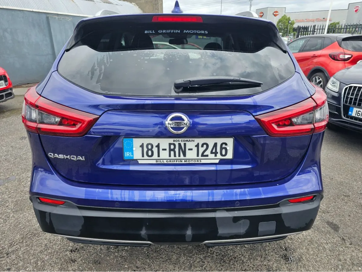 Nissan QASHQAI 1.5 DCI N-connecta 5DR 110PS - Image 4