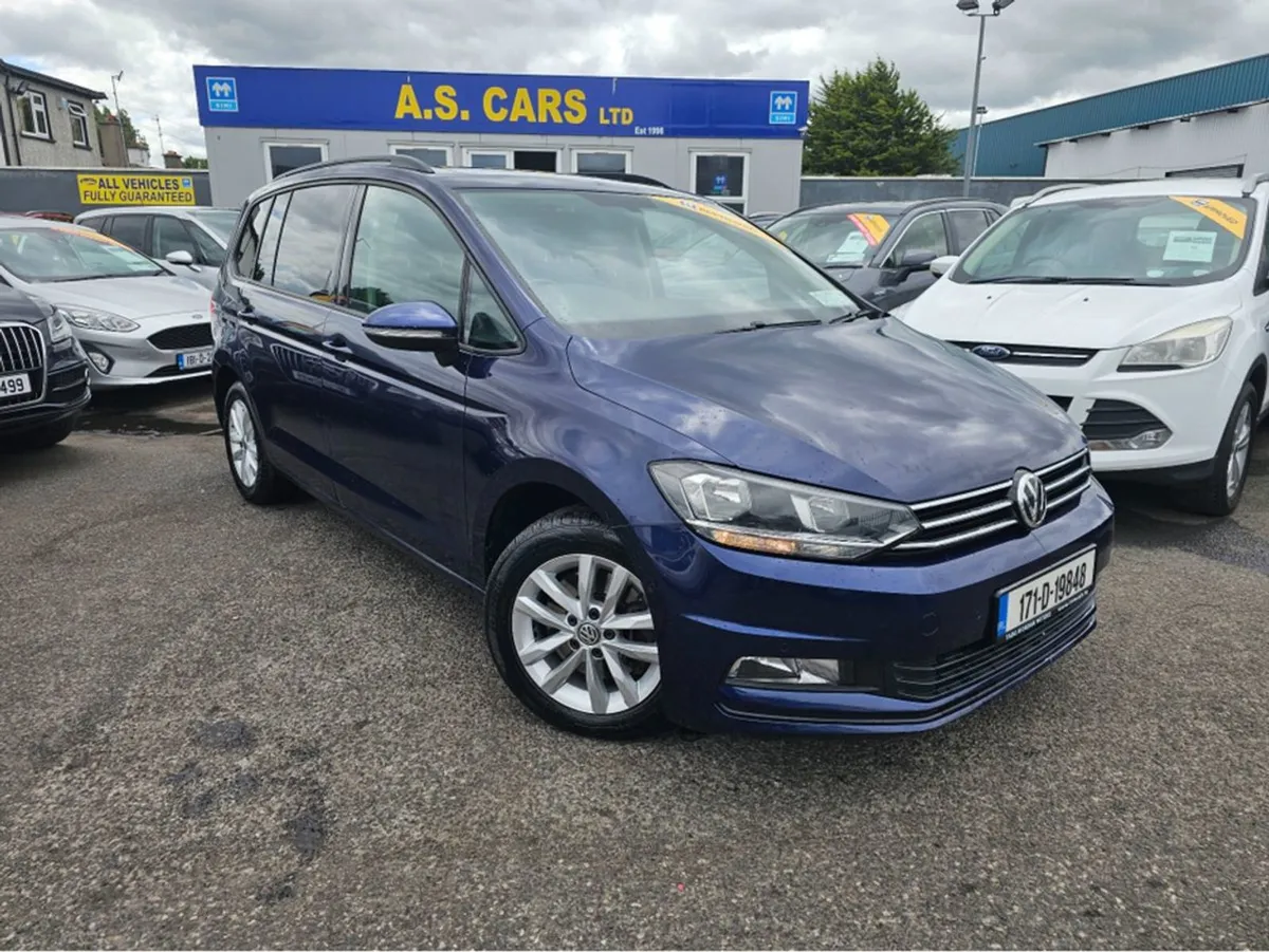Volkswagen Touran Comfort Line Bluemotion 1.6 TDI - Image 2