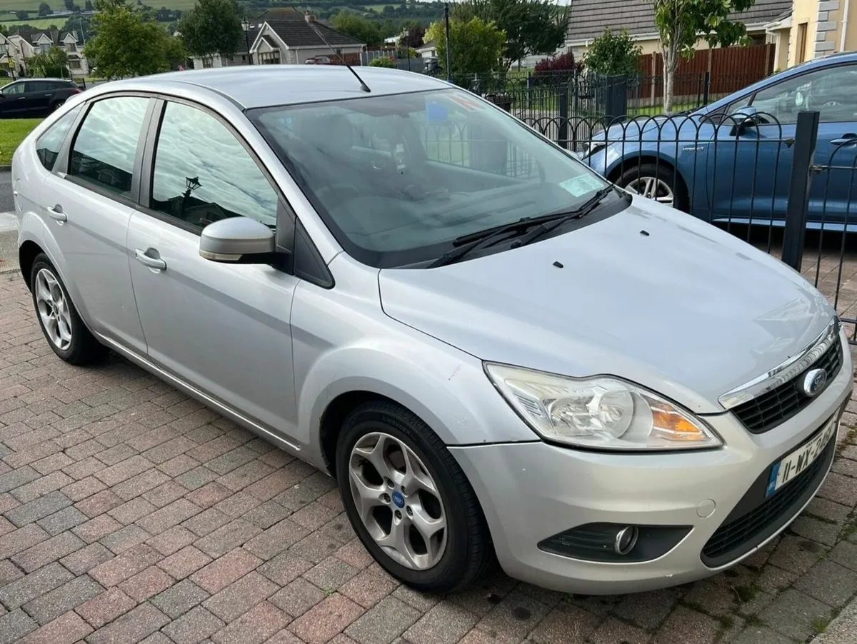 Ford Focus 2011 - Image 1