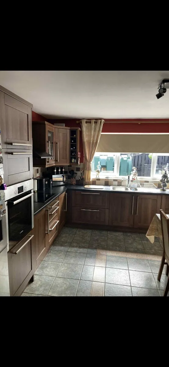 Kitchen - Image 1