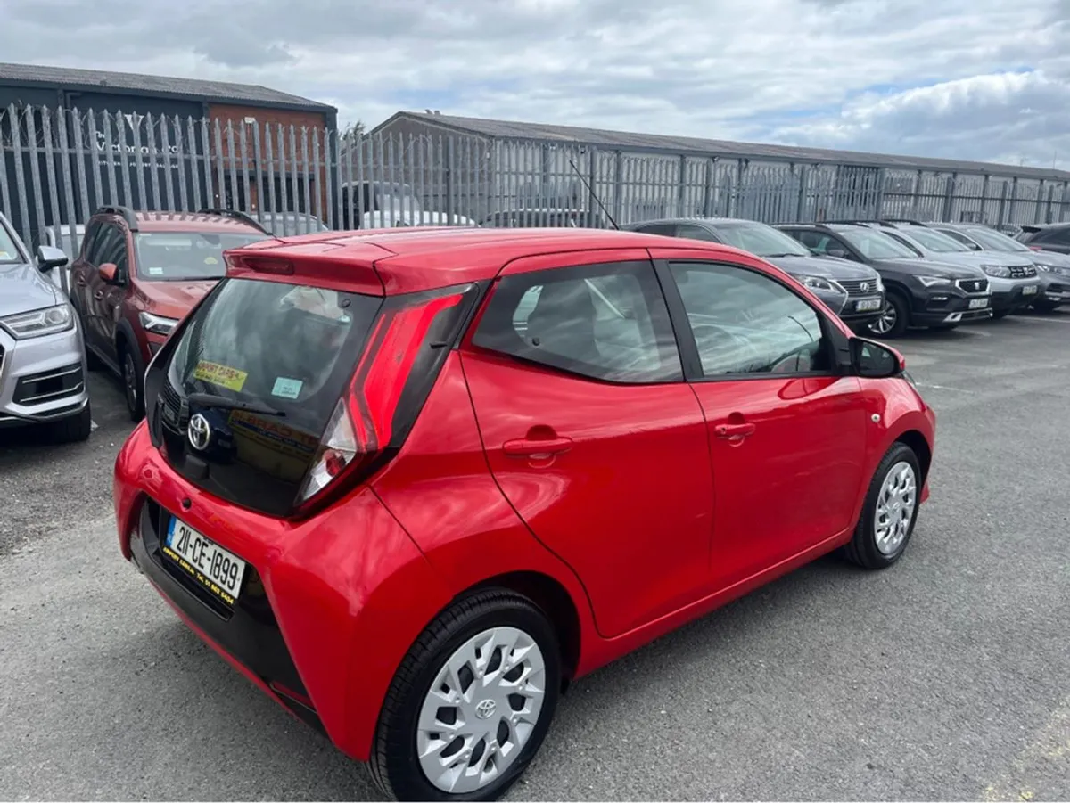 Toyota AYGO 1.0 Vvt-i TSS X-play 5DR 71bhp Financ - Image 2