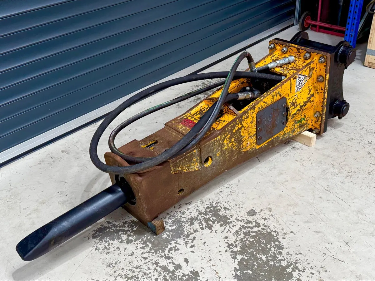 Rock hammer Indeco HP1500 - 2024 - Image 1