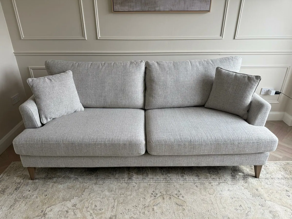 Sofa / couch 4 seater - Image 2