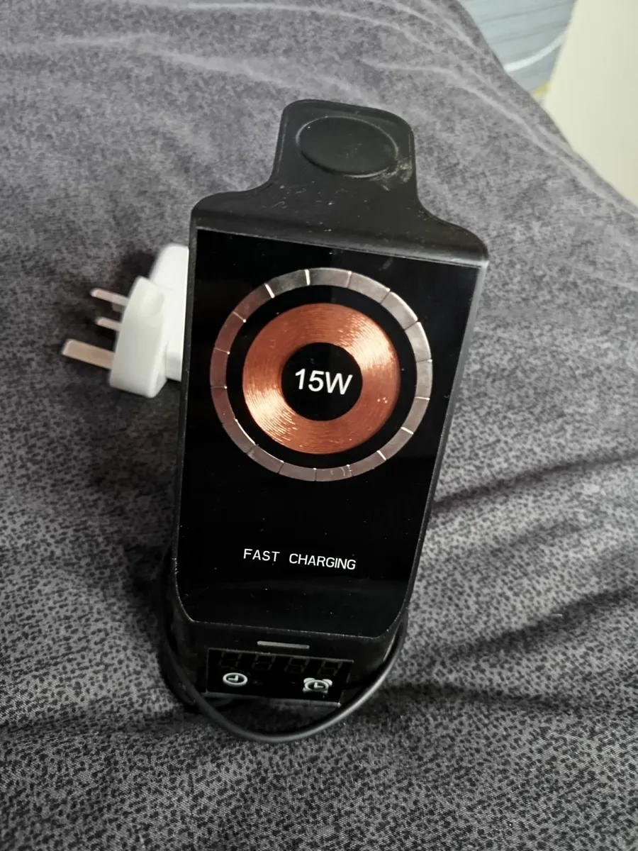 Phone watch charger