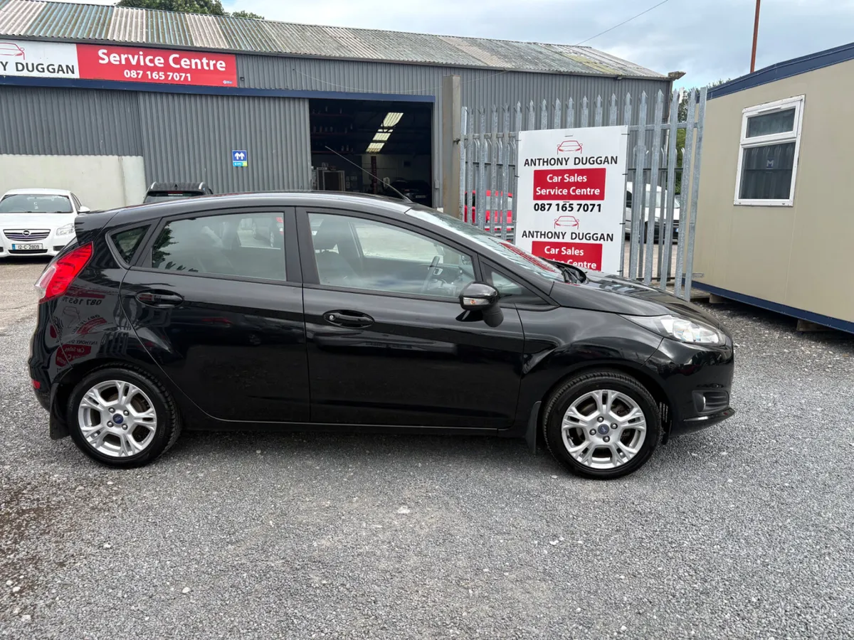 2015 Ford Fiesta 1.2 Zetec - Image 2