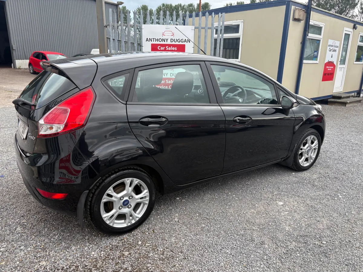 2015 Ford Fiesta 1.2 Zetec - Image 3