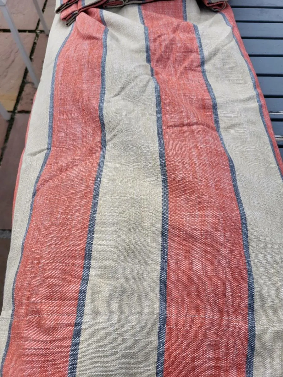 Curtains - Image 1