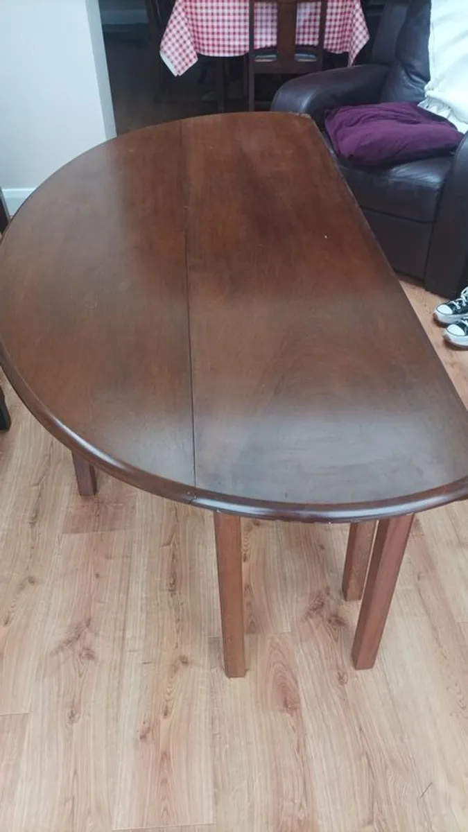 Hunters Table - Image 2