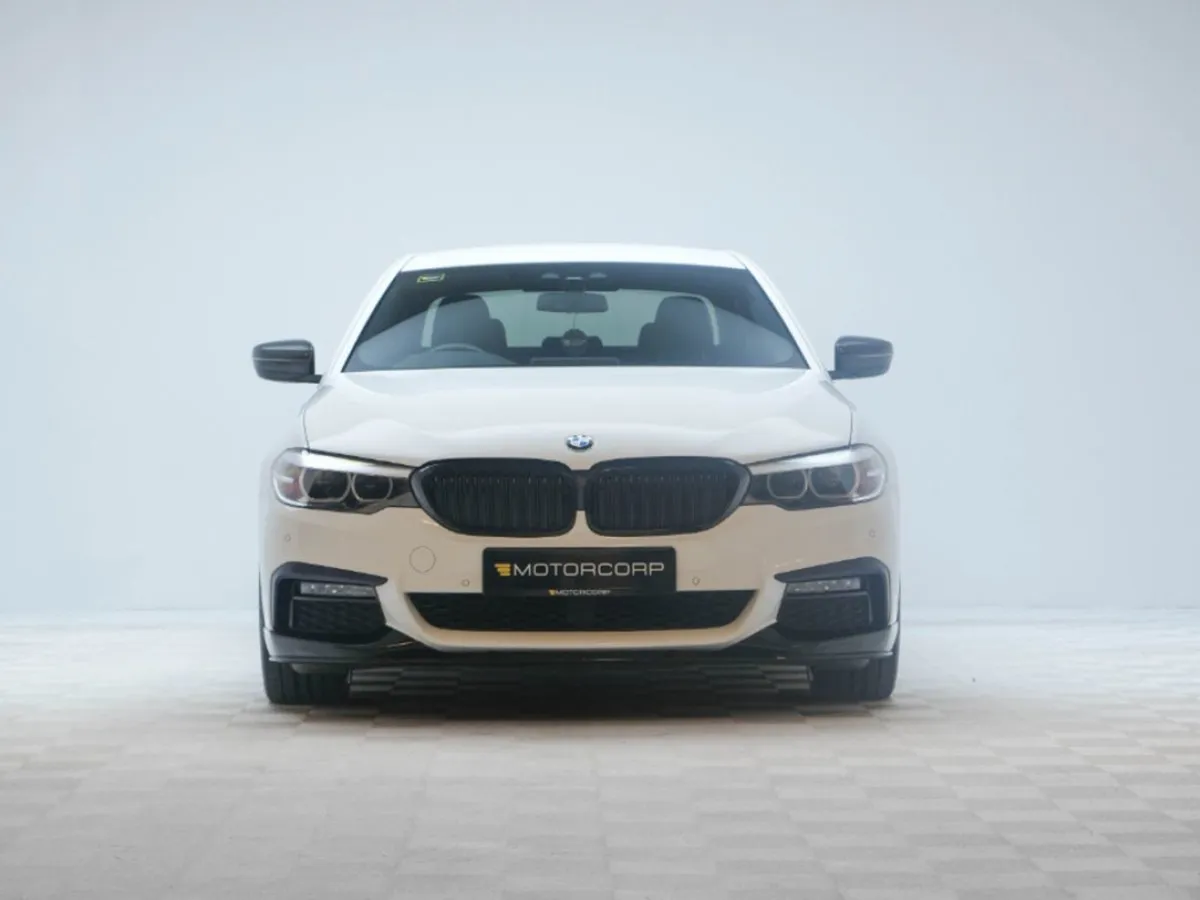 BMW 5 Series 520D M Sport - Image 2