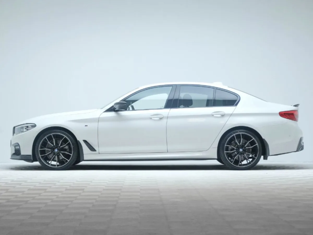 BMW 5 Series 520D M Sport - Image 4