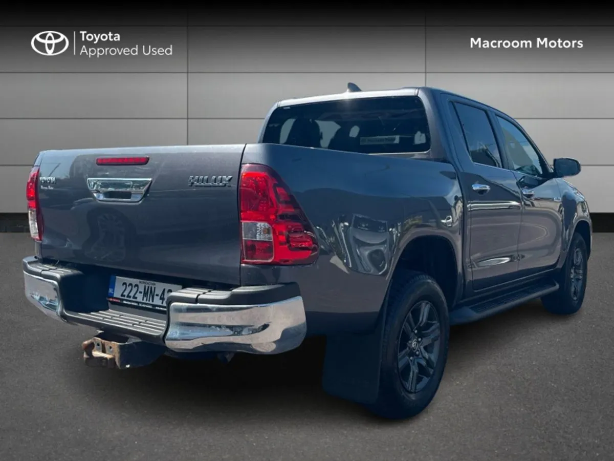 Toyota HiLux 2.8 Litre Diesel - Image 2