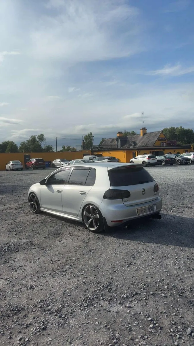 Volkswagen Golf 2010 2.0 TDI 220BHP HIGHLINE BLUEM - Image 3
