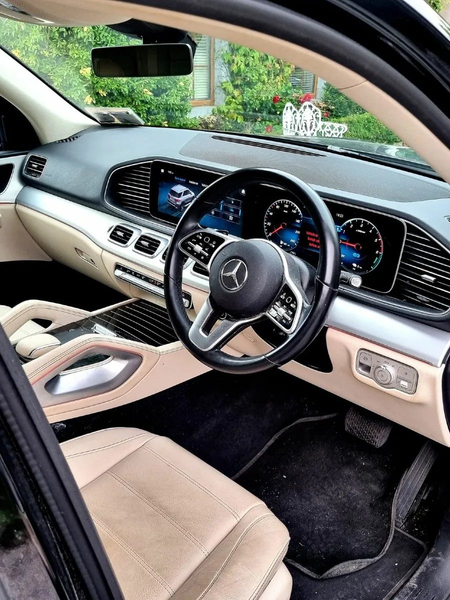 2022 Mercedes-Benz GLE 350 De - Image 2