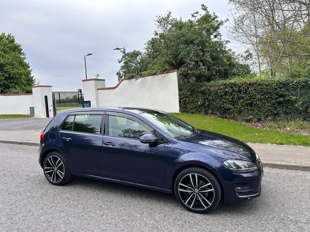 Volkswagen Golf 1.4 TSI Highline Edition - Image 3