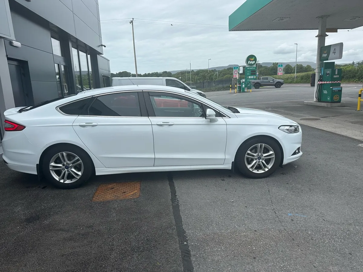 Ford Mondeo - Image 1