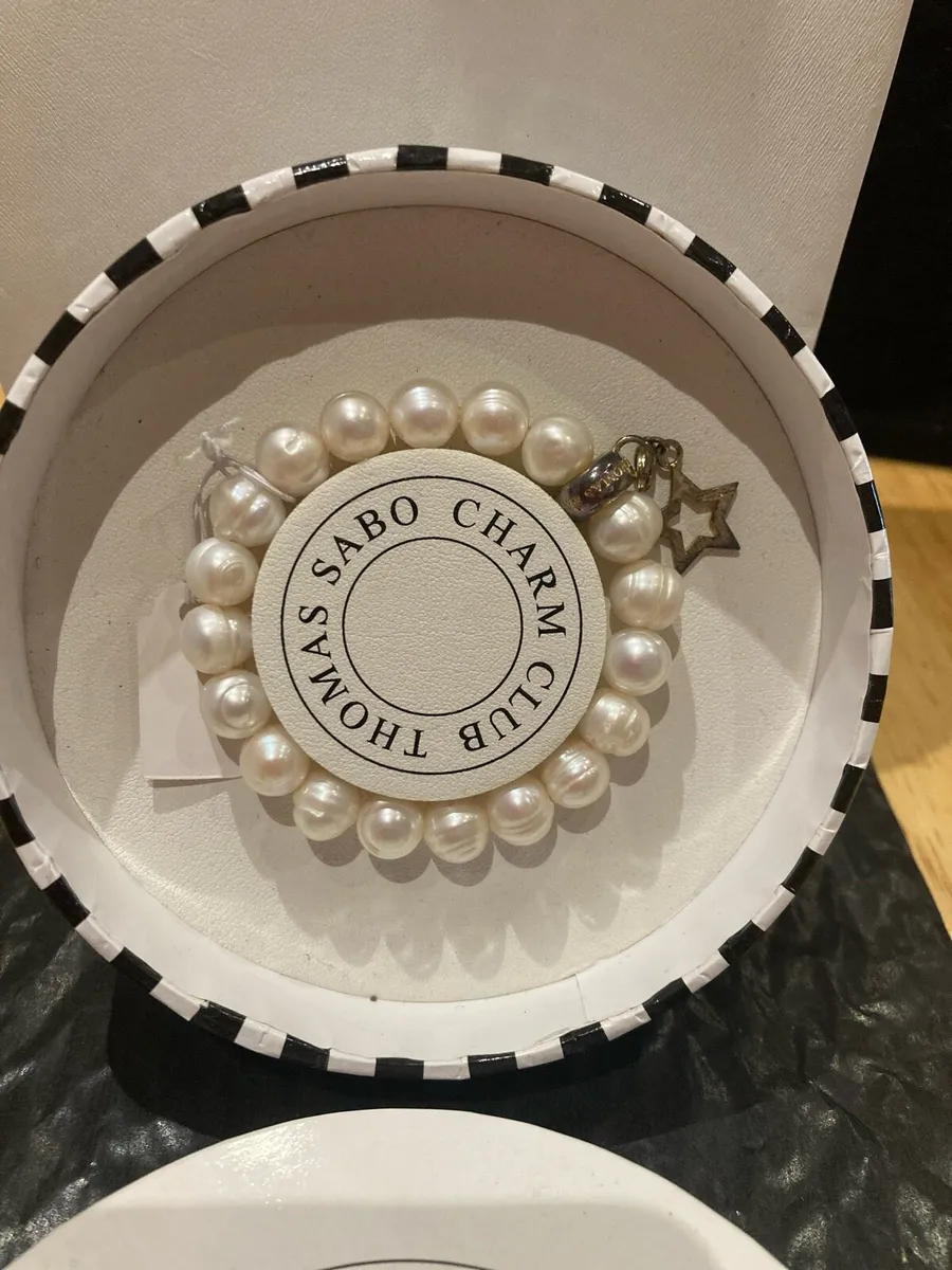 Thomas Sabo pearl & silver charm bracelet - Image 2