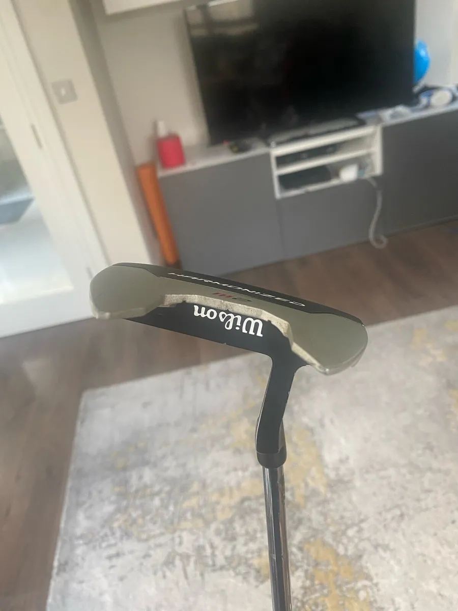 Wilson m2 golf putter - Image 2