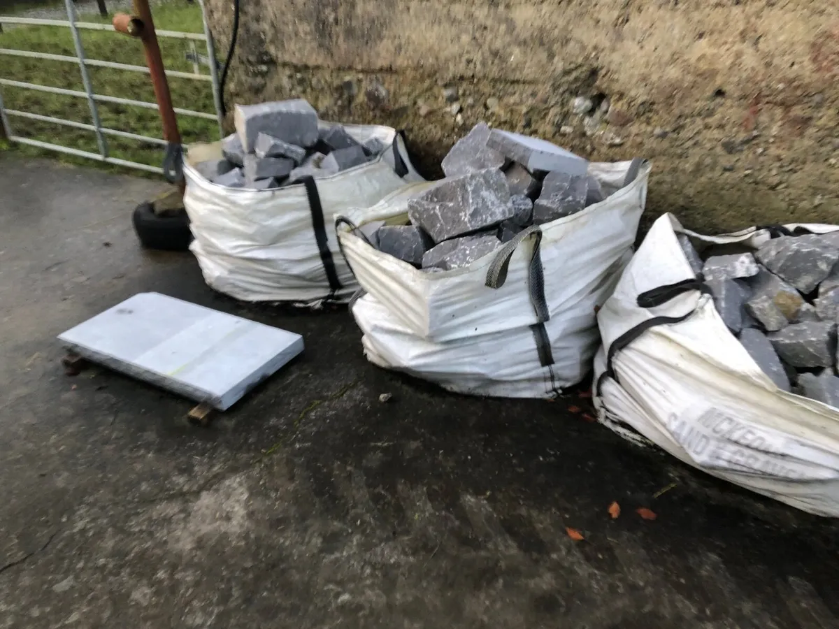 Natural limestone - Image 1