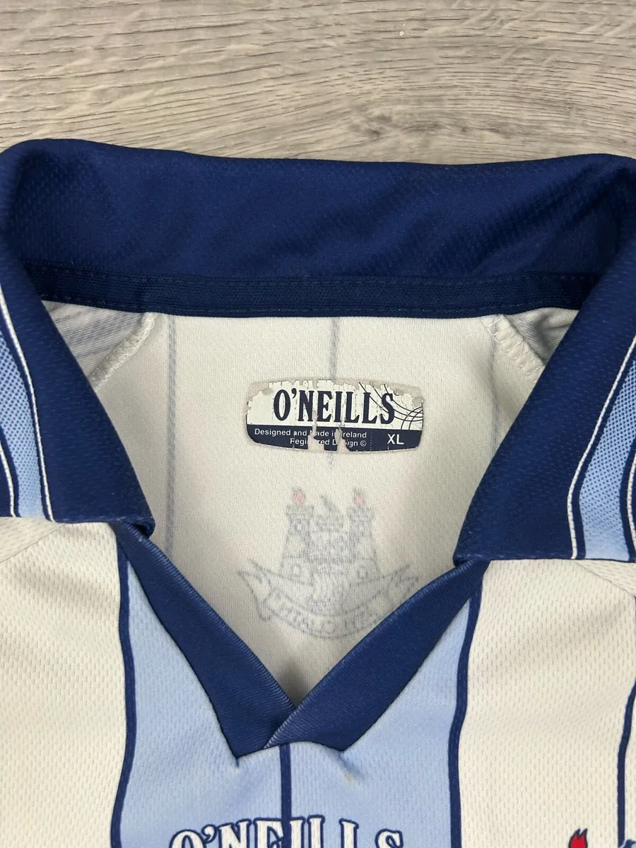 Vintage 2004 Oneills Dublin Dubs Gaa Goalie Jersey - Image 4