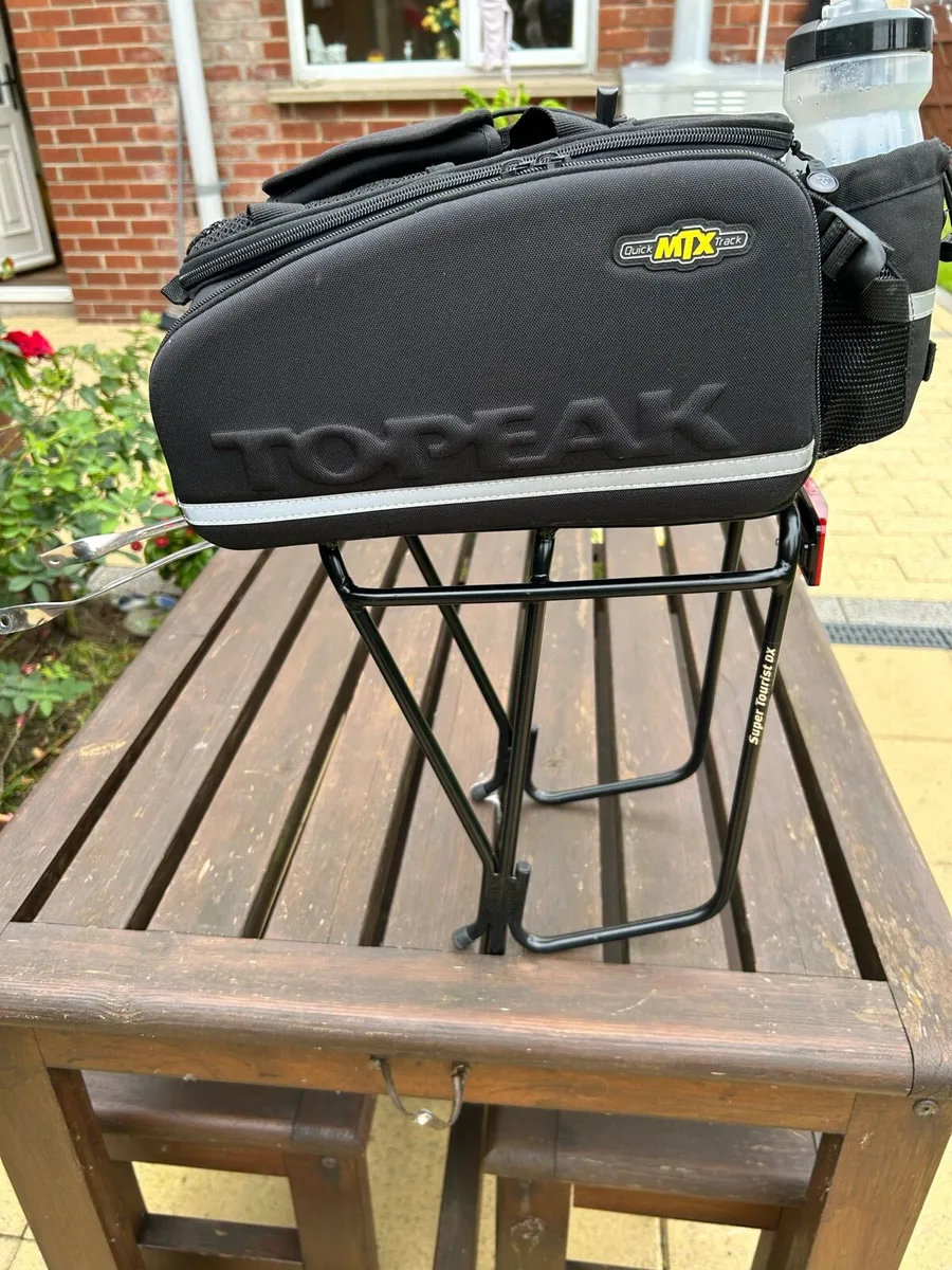 Cycling pannier rack and bag - Image 1