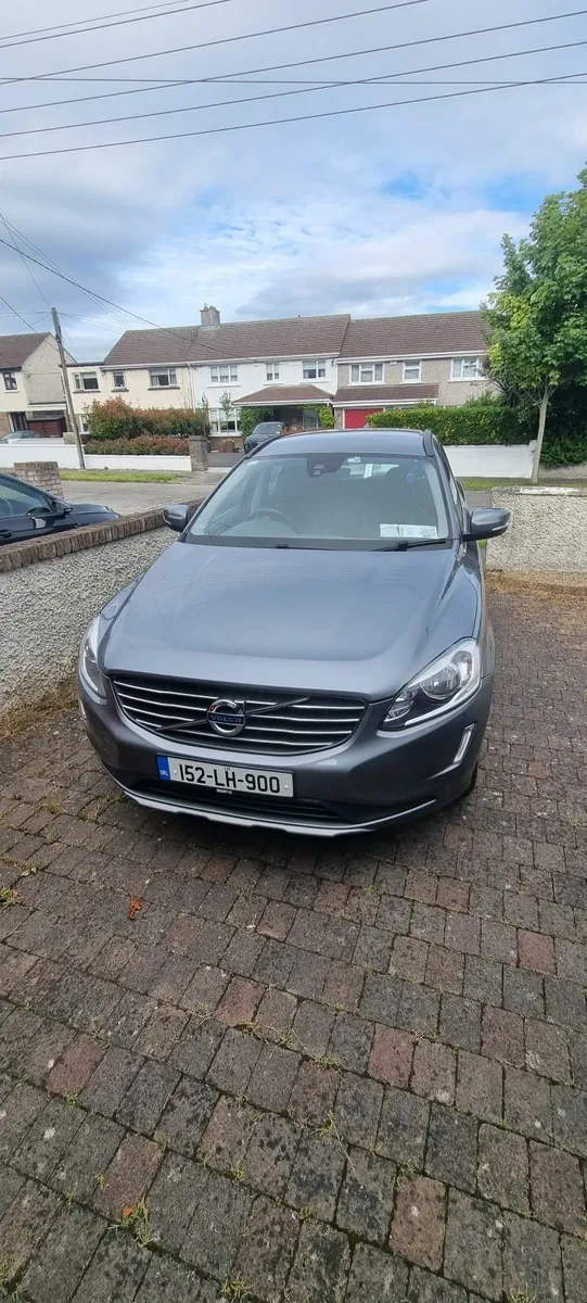 Volvo XC60 2015 - Image 2