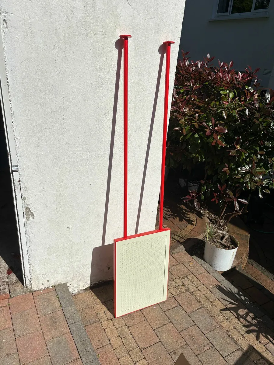 Sign - Image 1