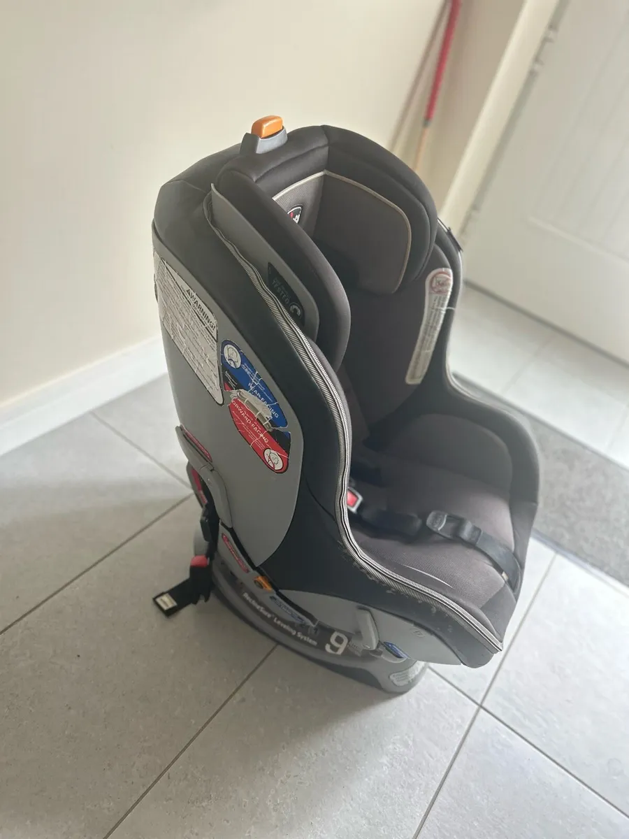 Baby Car Seat - Image 2