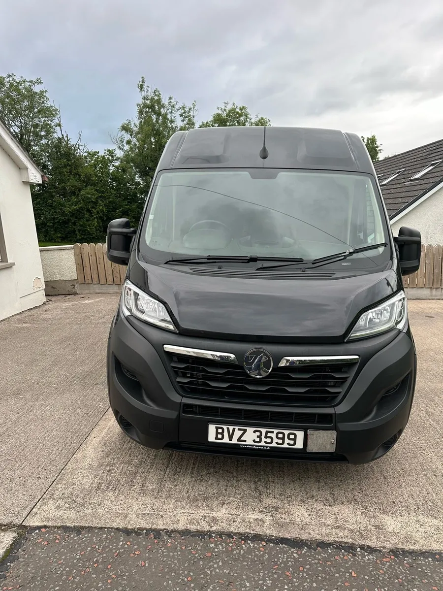 Vauxhall Movano crew cab - Image 3
