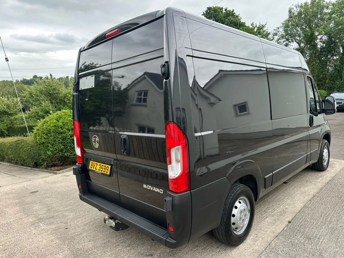Vauxhall Movano crew cab - Image 4