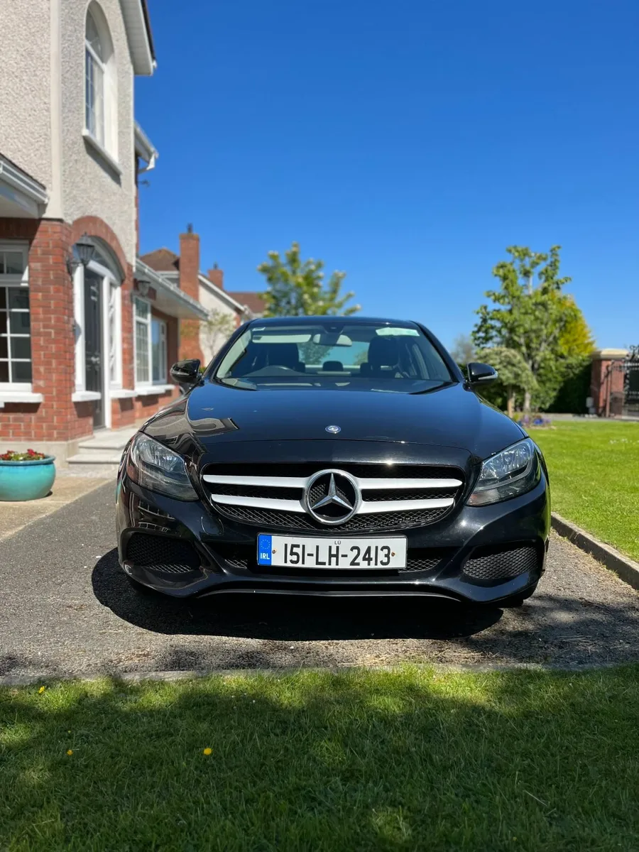 Mercedes-Benz C-Class 2015 - Image 2
