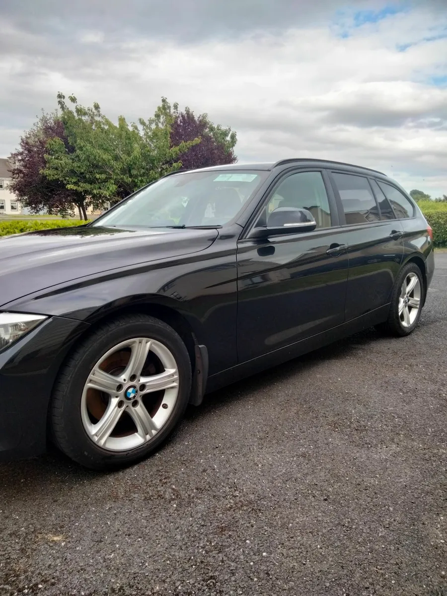 BMW 3-Series 142D Irish estate touring - Image 1