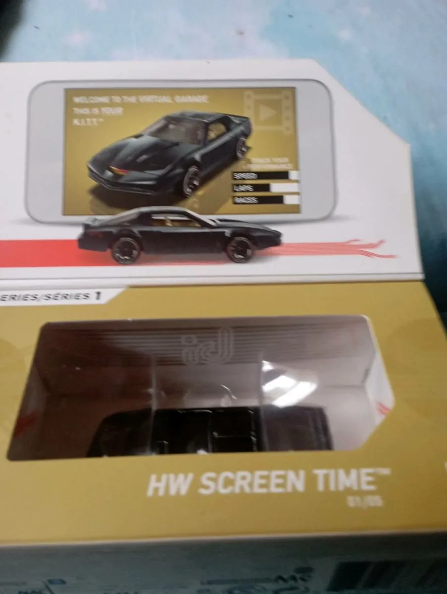 HOT WHEELS DIE-CAST MODEL KITT NIGHT RAIDER - Image 2