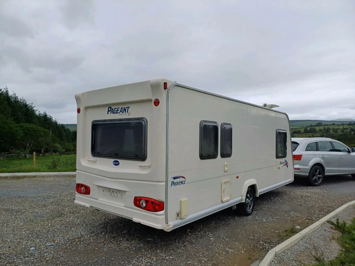 Bailey Caravan - Image 4