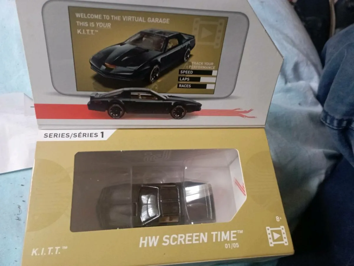 HOT WHEELS DIE-CAST MODEL KITT NIGHT RAIDER - Image 3