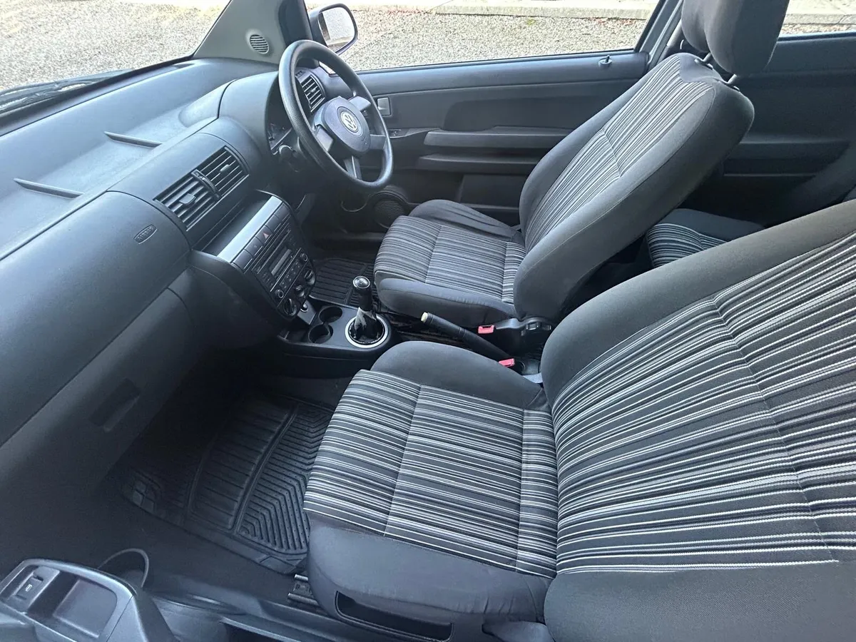 Volkswagen Fox 1.2 petrol - Image 3