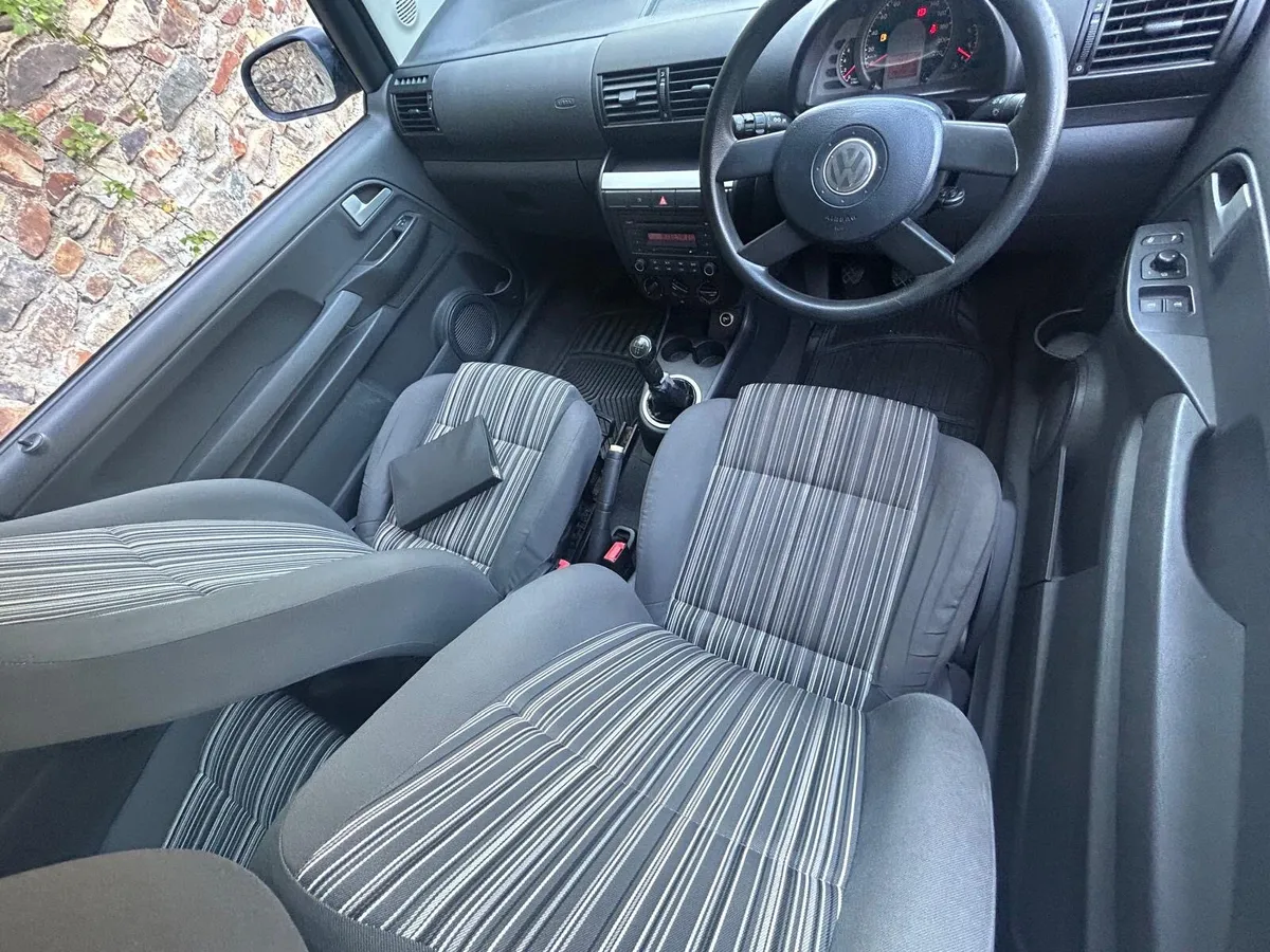 Volkswagen Fox 1.2 petrol - Image 4