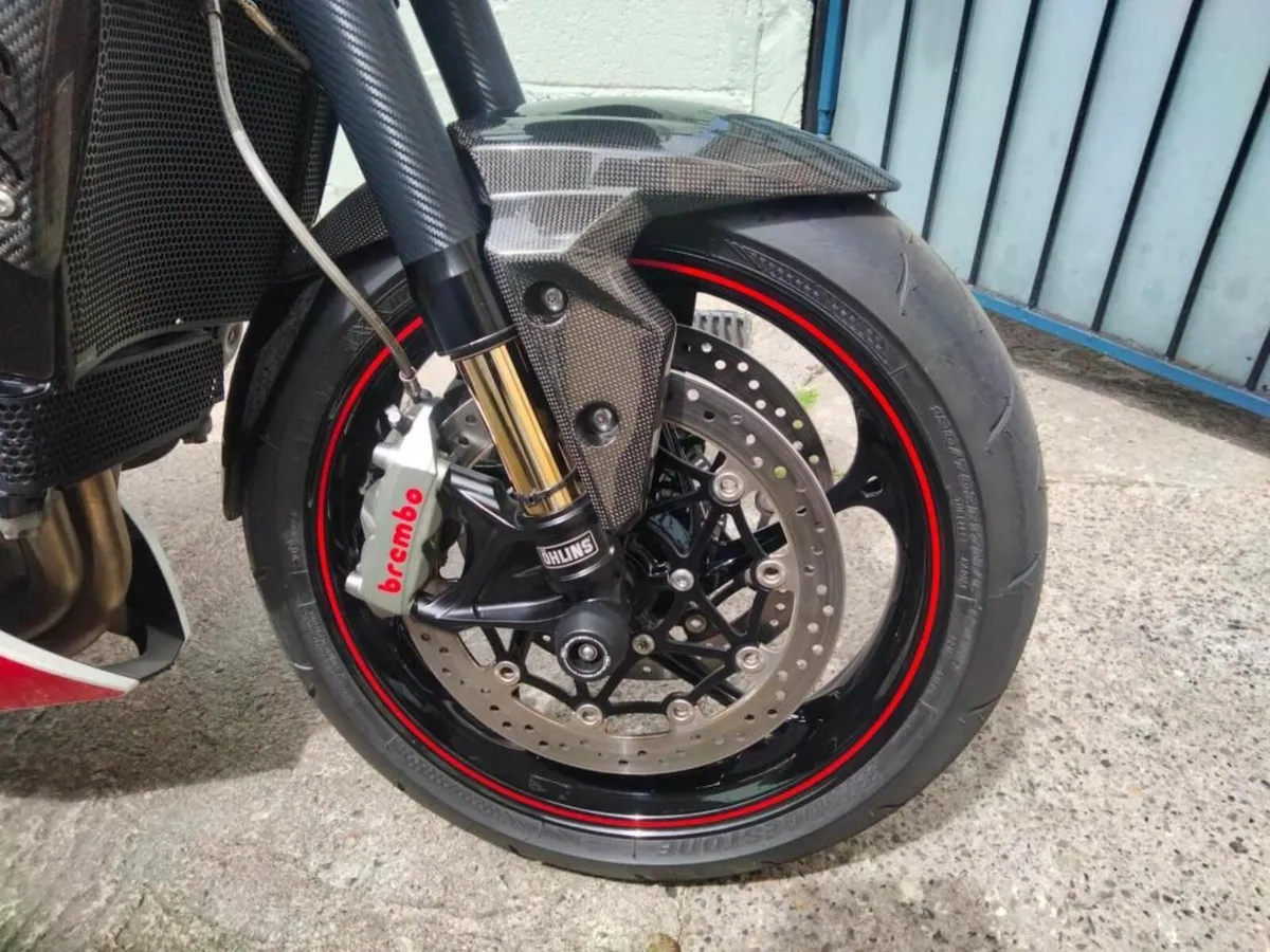 2019 TRIUMPH SPEED TRIPLE RS. - Image 4