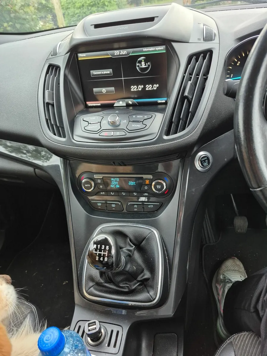 Ford Kuga 2016 - Image 4