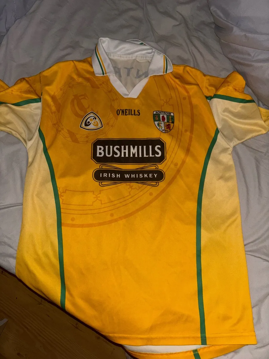 Vintage Antrim jersey 2003/2004 kit