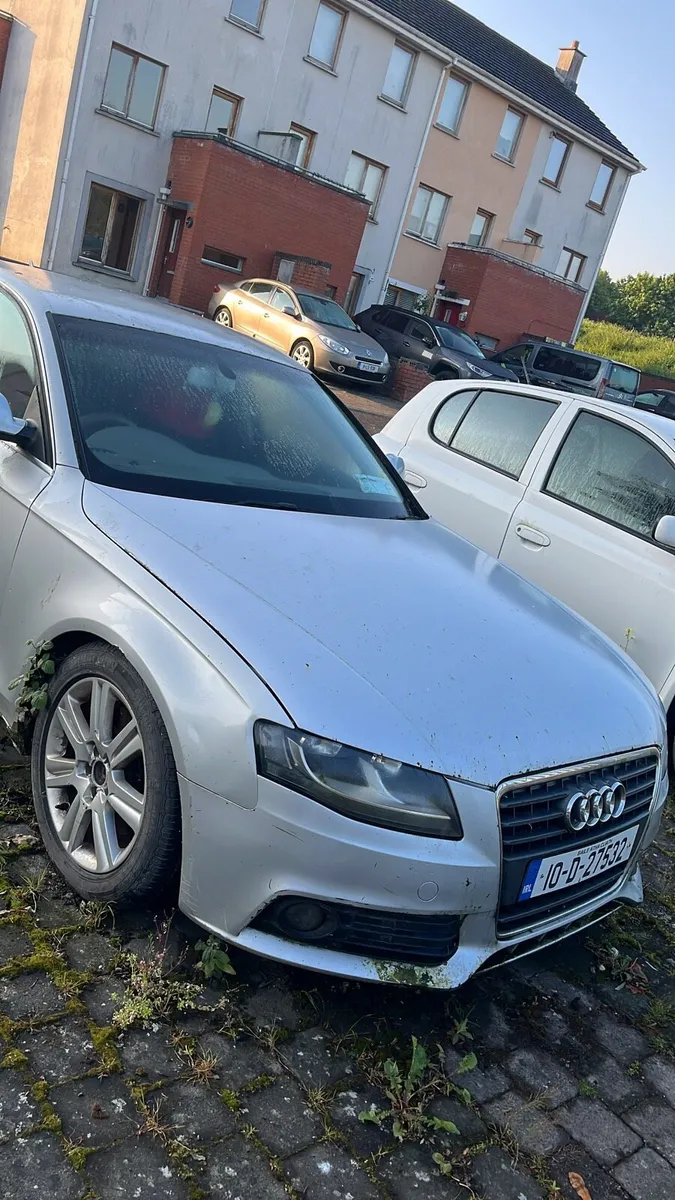 Audi A4 2010 - Image 1