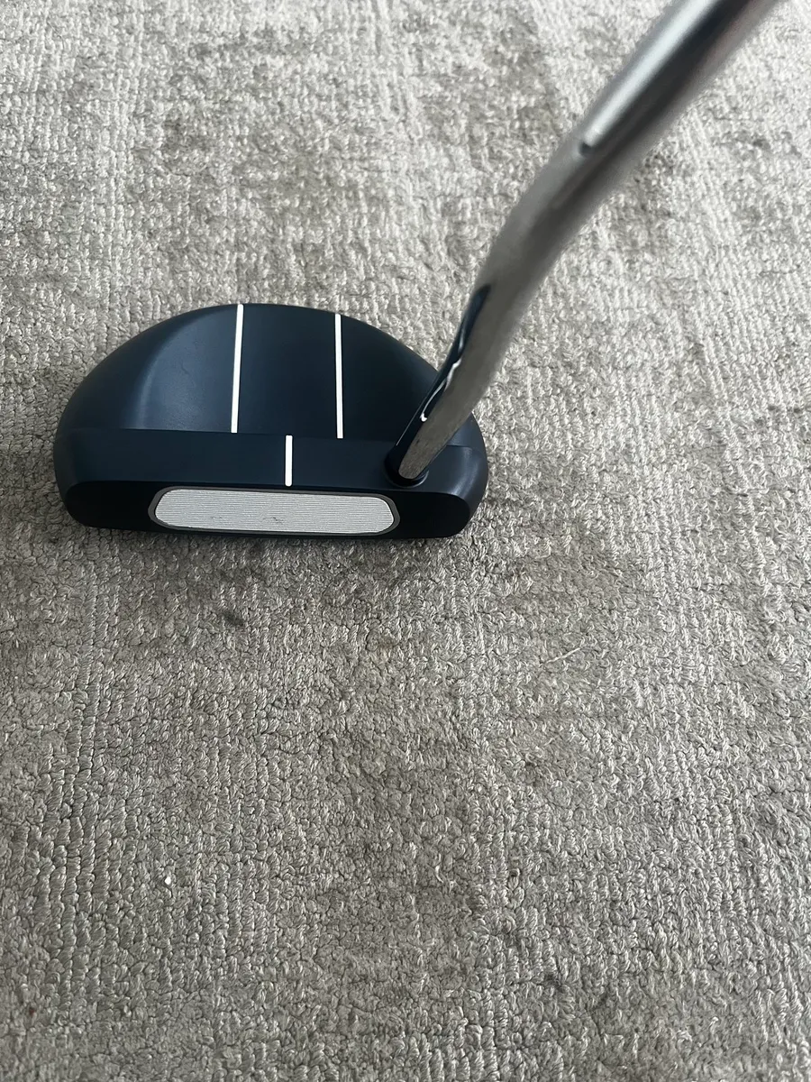 Odyssey Rossie Ai putter - Image 1
