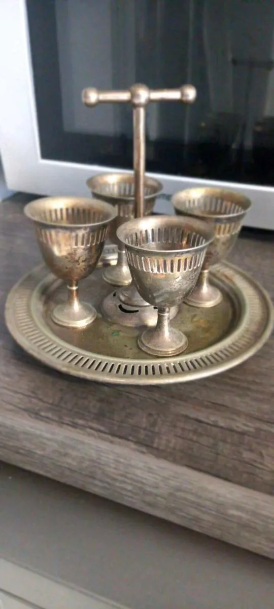 Antique Silver 4 egg cups on stand made in England - Image 1