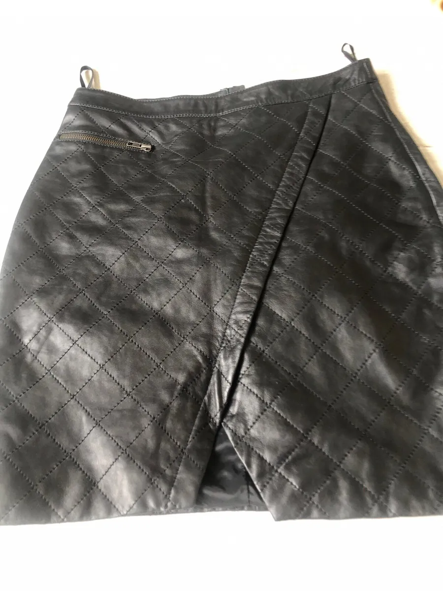 Various skirts - Image 4
