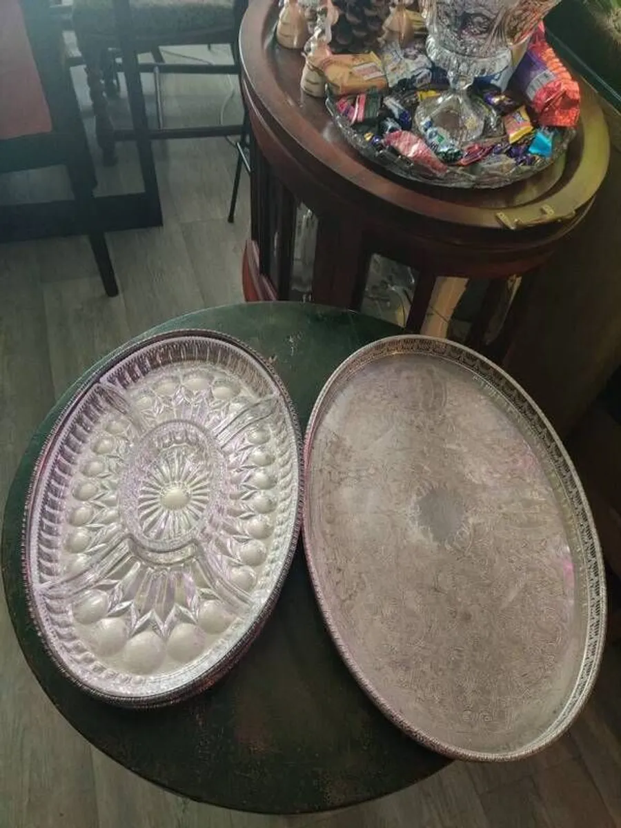 2 Viners Of Sheffield Serving Trays - Image 3